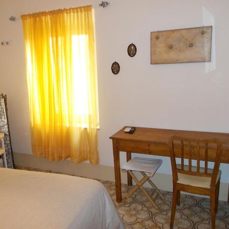 Guest House Le Arti Minori Serravalle Pistoiese Екстериор снимка